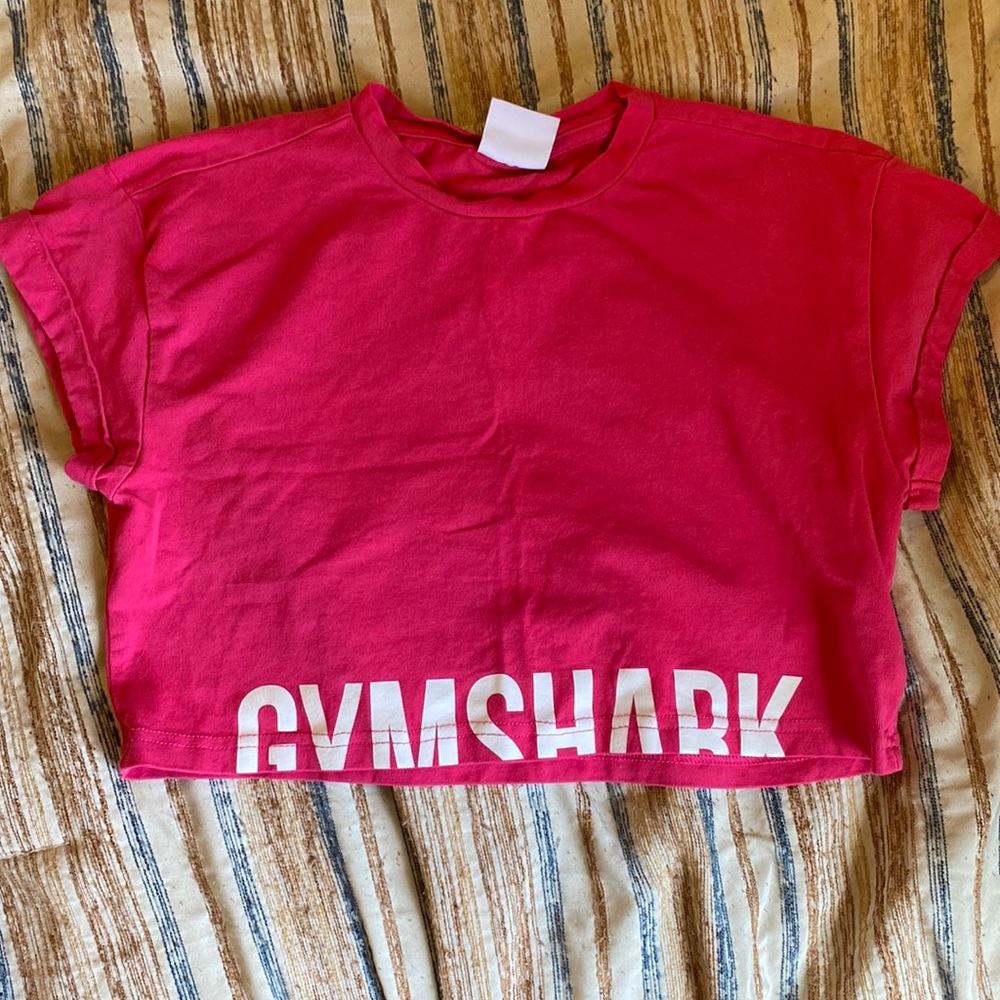 Gymshark cropped shirt
